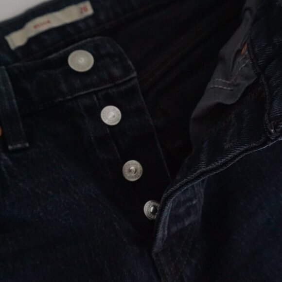 Levi's Wedgie Black Stone Wash Straight Tapered High Waisted Denim Jeans 26 - Picture 10 of 12